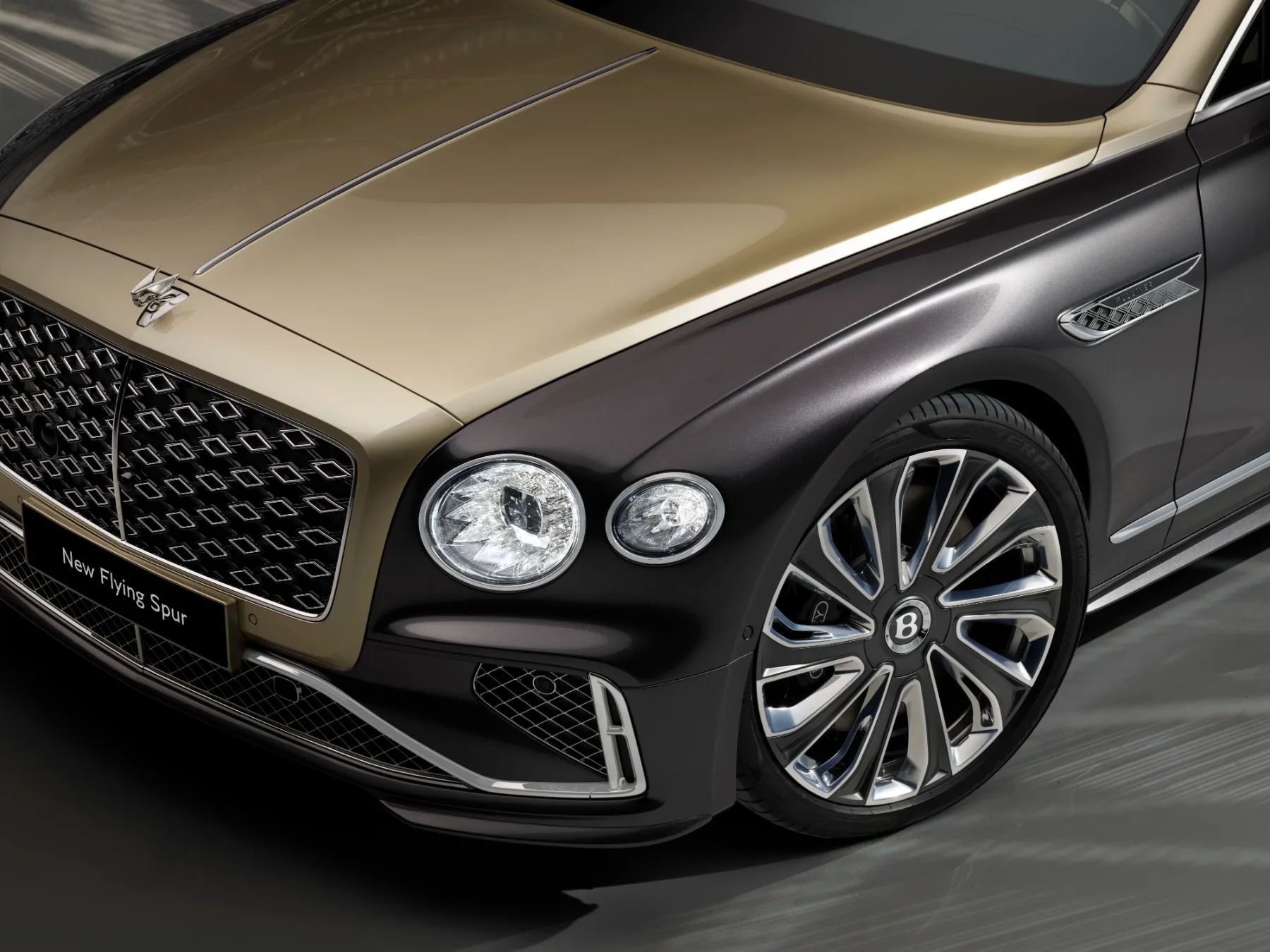 Bentley Flying Spur Mulliner: Evropska premiera na Zoute Grand Prix 2024 Najzmogljivejši štirivratni grand tourer doslej na prestižni prireditvi v Belgiji