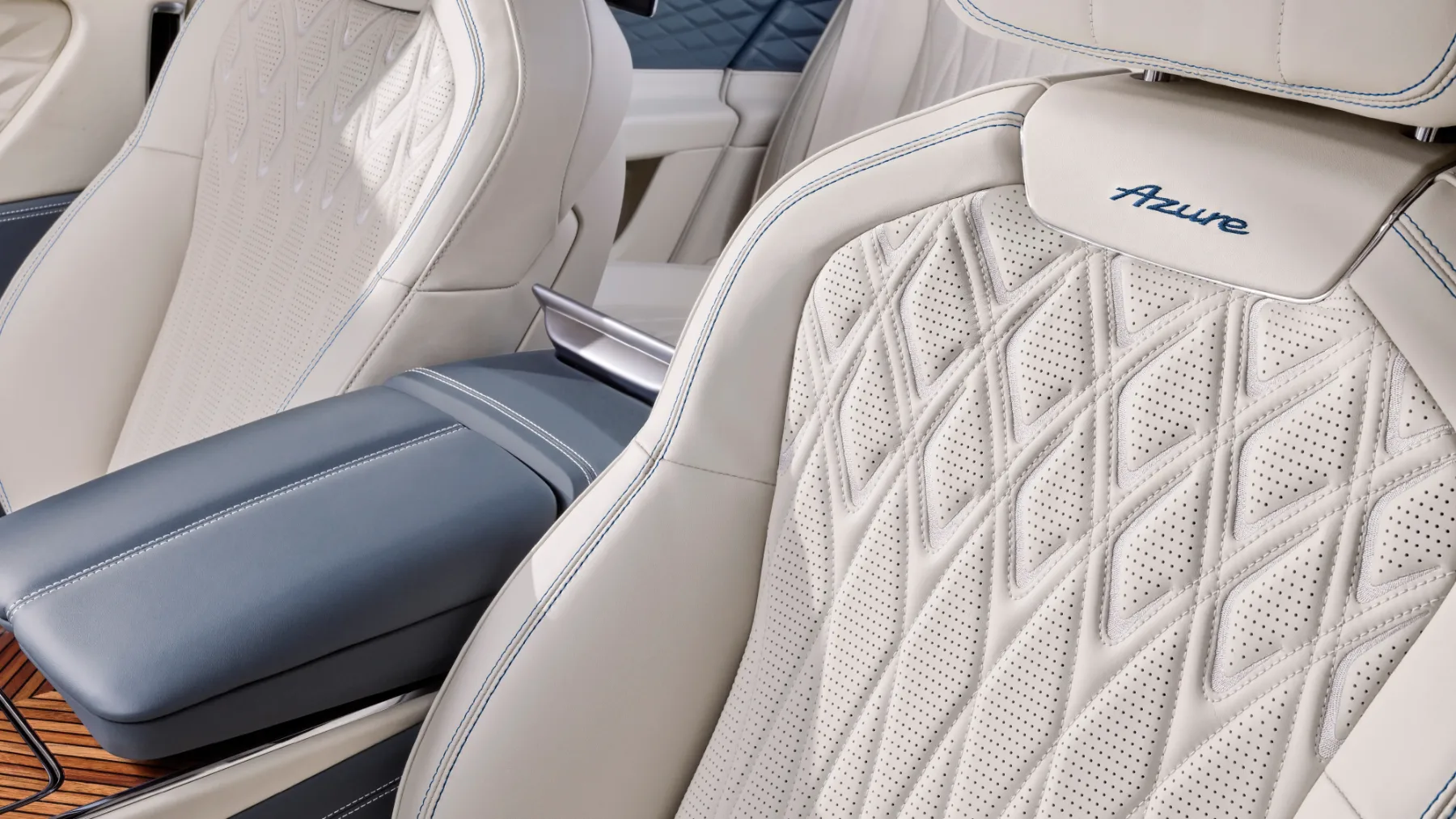 Bentley hibridi: GT, GTC in Flying Spur: 680-konjska hibridna razkošna raketa