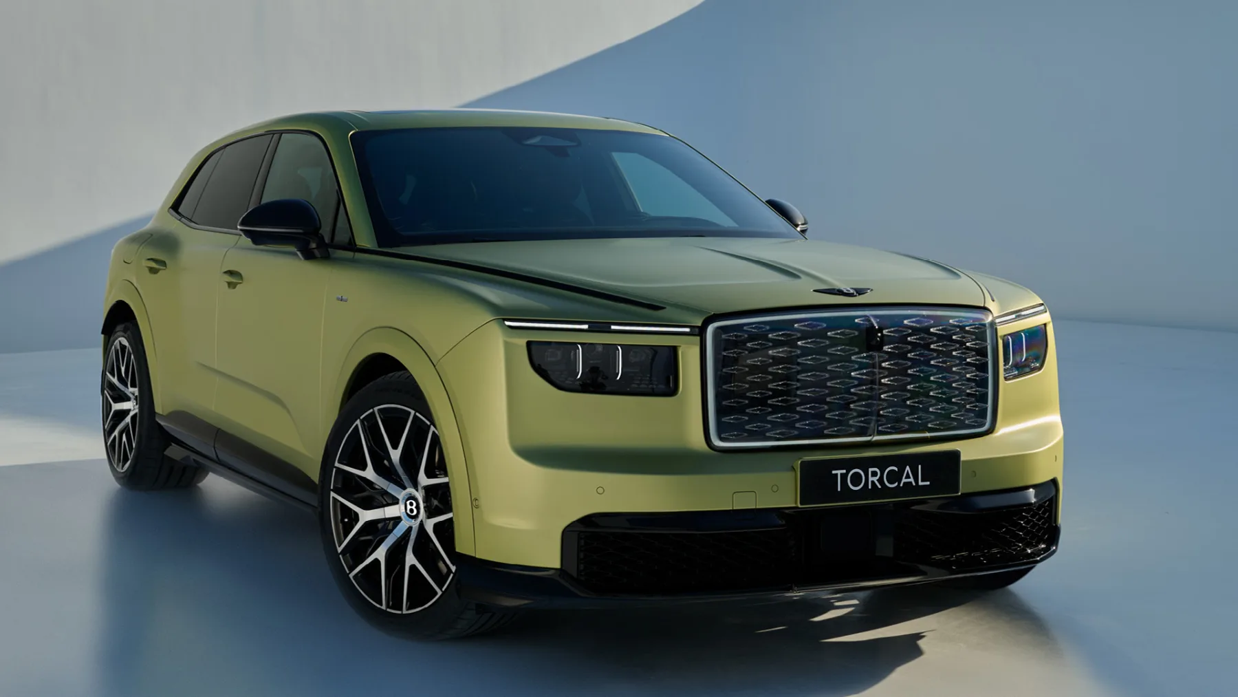 Novi Bentley Torcal EV: Konec digitalnega cirkusa – zakaj britanski aristokrat odločno zavrača sovoznikov zaslon