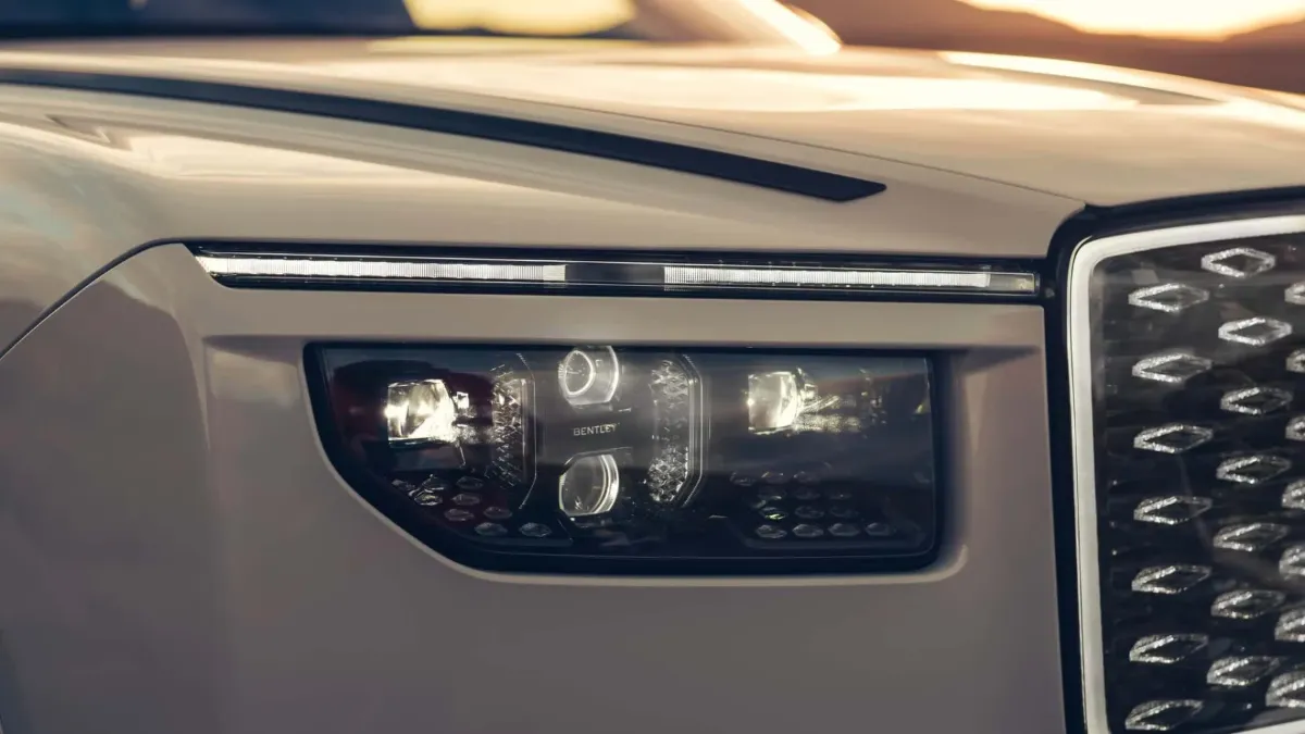Bentley Torcal First Edition: Ko britansko plemstvo zamenja vonj po bencinu z 888 električnimi konji – slika 3