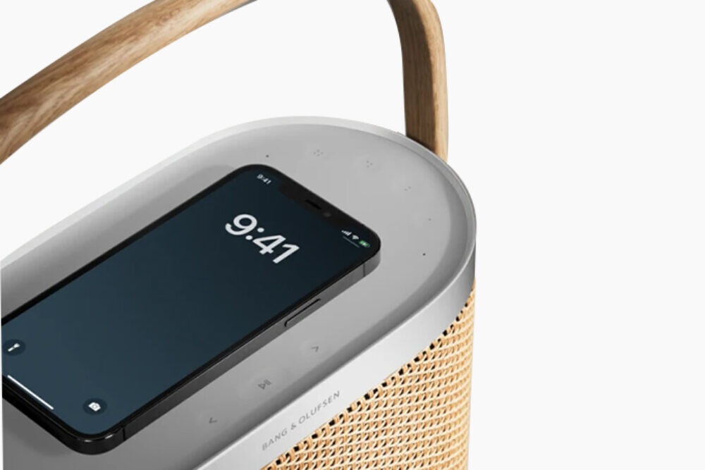 Beosound A5 podjetja Bang & Olufsen: odličen & močan prenosni zvok
