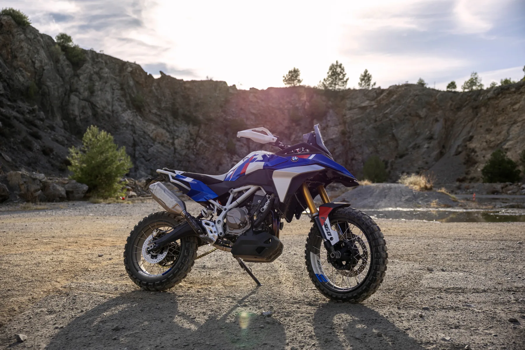 BMW F 450 GS: Kompaktni borec za teren in cesto