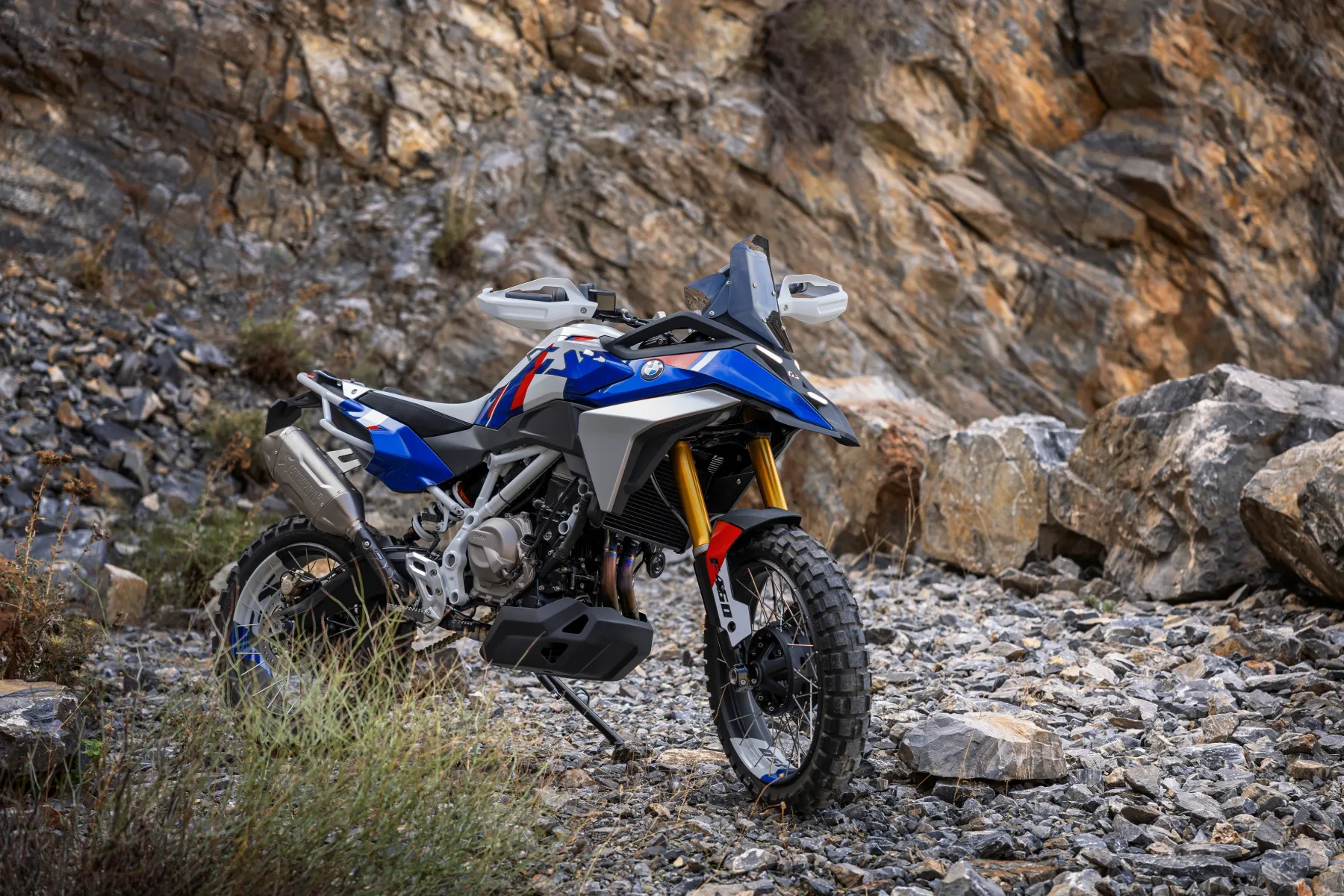 BMW F 450 GS: Kompaktni borec za teren in cesto