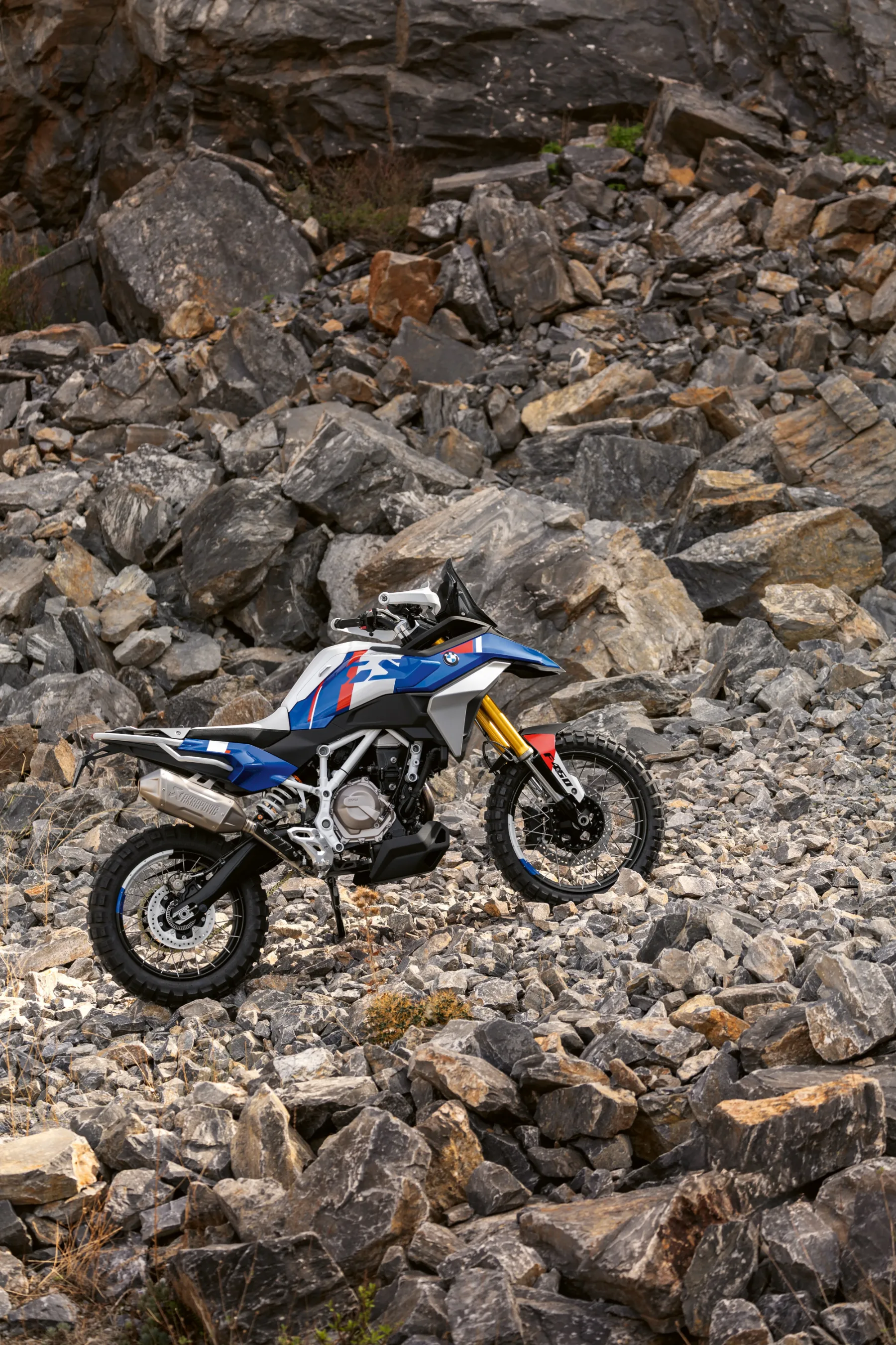BMW F 450 GS: Kompaktni borec za teren in cesto