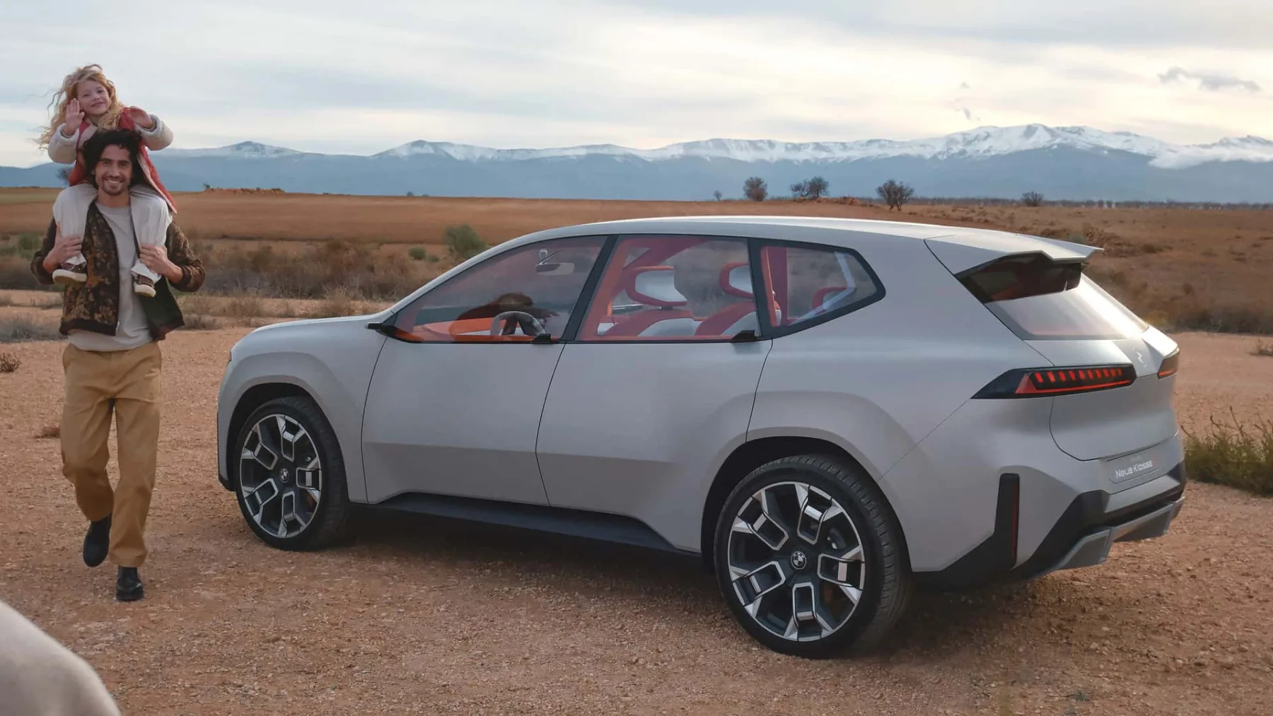 BMW in električna prihodnost: bo “neue klasse” rešila zadevo ali je že prepozno?