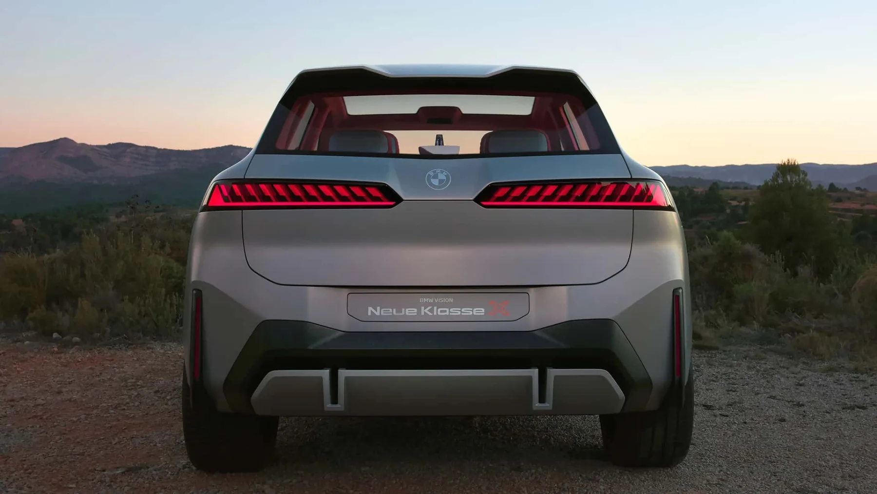 BMW in električna prihodnost: bo “neue klasse” rešila zadevo ali je že prepozno?