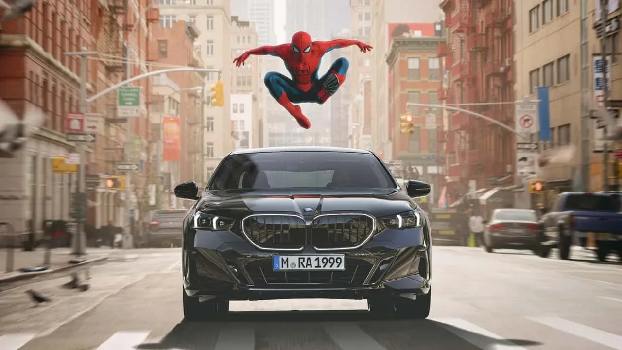 BMW in Spider-Man: Ko vaš 100.000-evrski bavarski ponos postane kinodvorana brez vašega pristanka