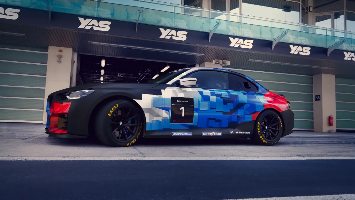 BMW M2 Racing 2025
