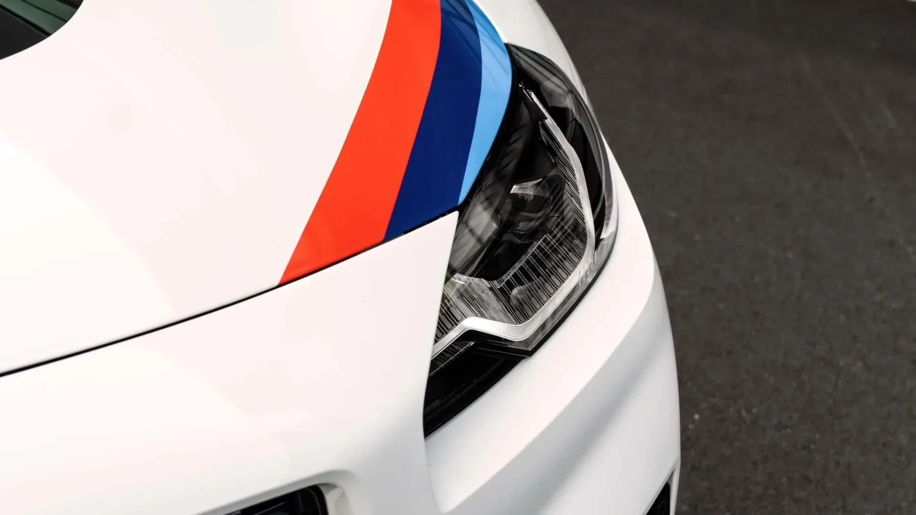 BMW M2 Turbo Design Edition (2026) — Retro-šarm in moderna zmogljivost
