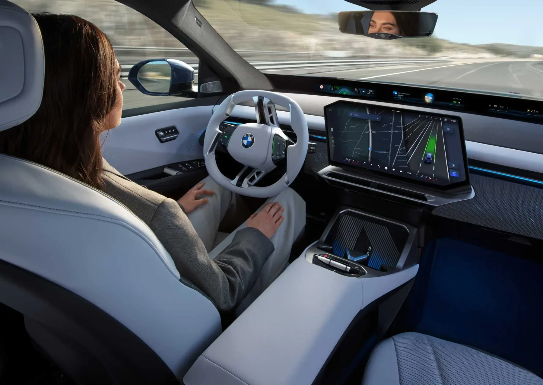 BMW Operating System X: Tridimenzionalna navigacija in avtonomna prihodnost vožnje