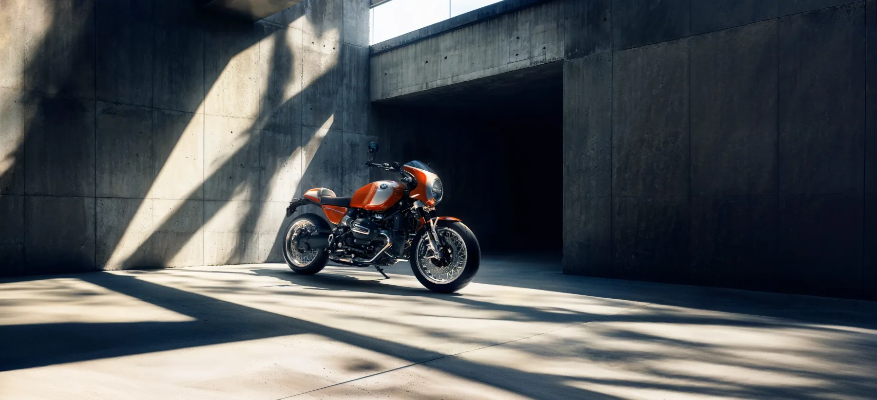 BMW R 12 S: moderno srce, v retro preobleki