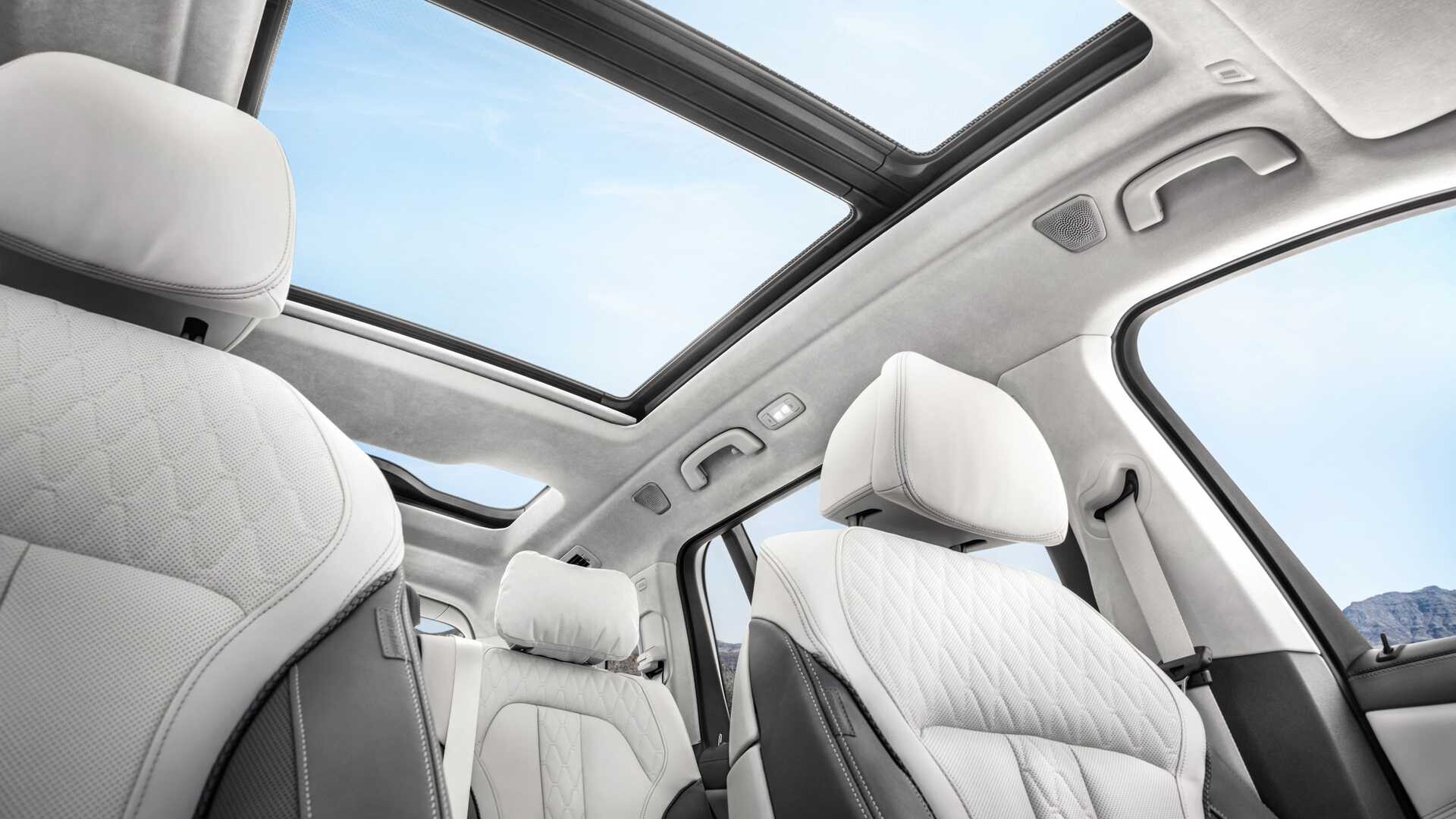 BMW X7 (2023): temeljita prenova izstopajočega SUV-ja