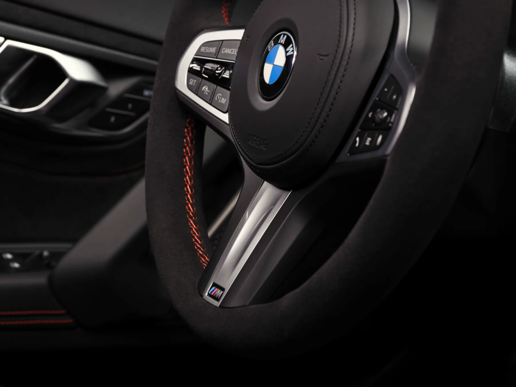 BMW Z4 Final Edition 2026: Zadnji ples nemške legende v matirani črnini