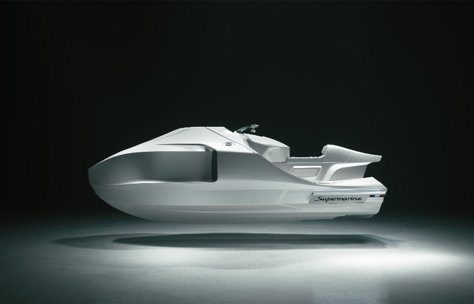 Bouvet Supermarine MM01: ta vodni skuter združuje estetiko hiperavtomobila z električnimi zmogljivostmi