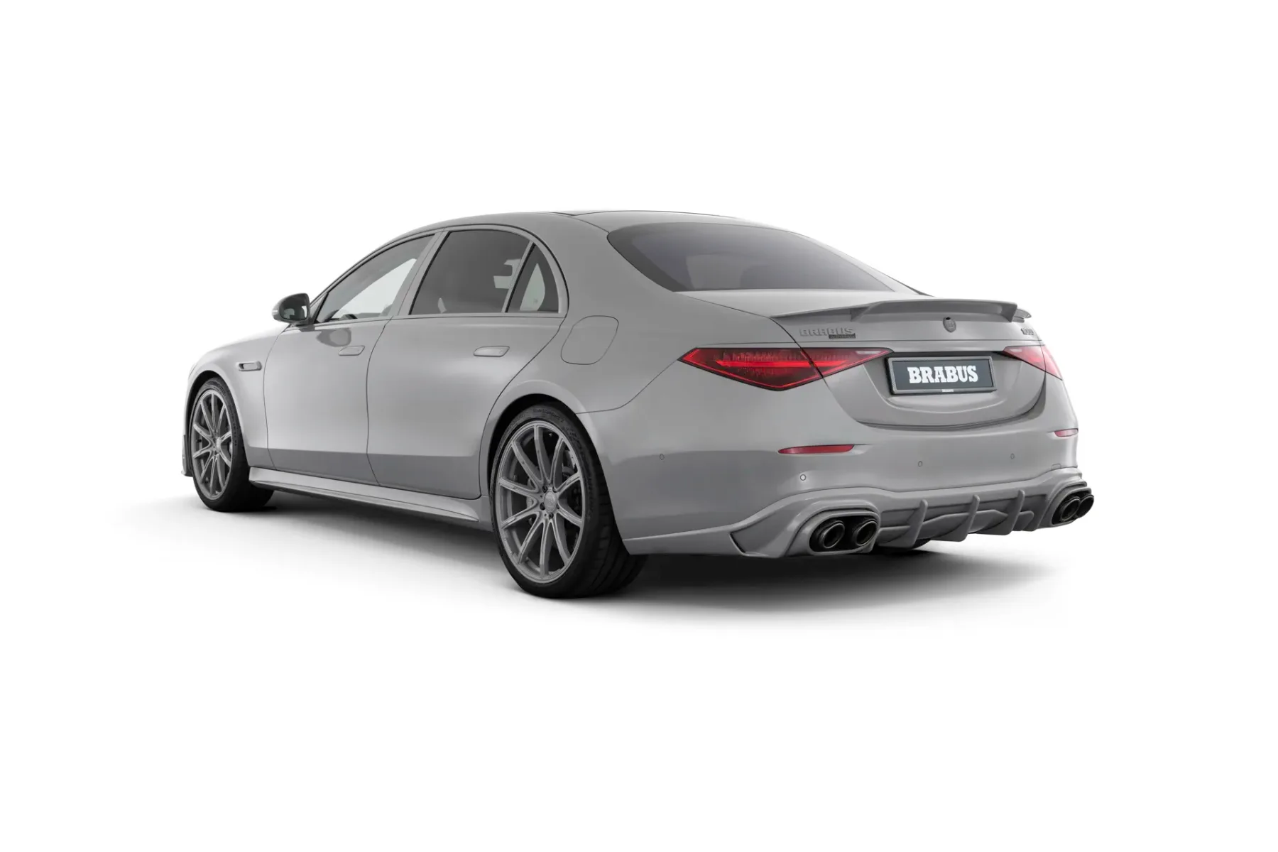 Brabus 1000 All Gray Sedan – Prva limuzina, ki je tako siva, da je ponovno postala kul