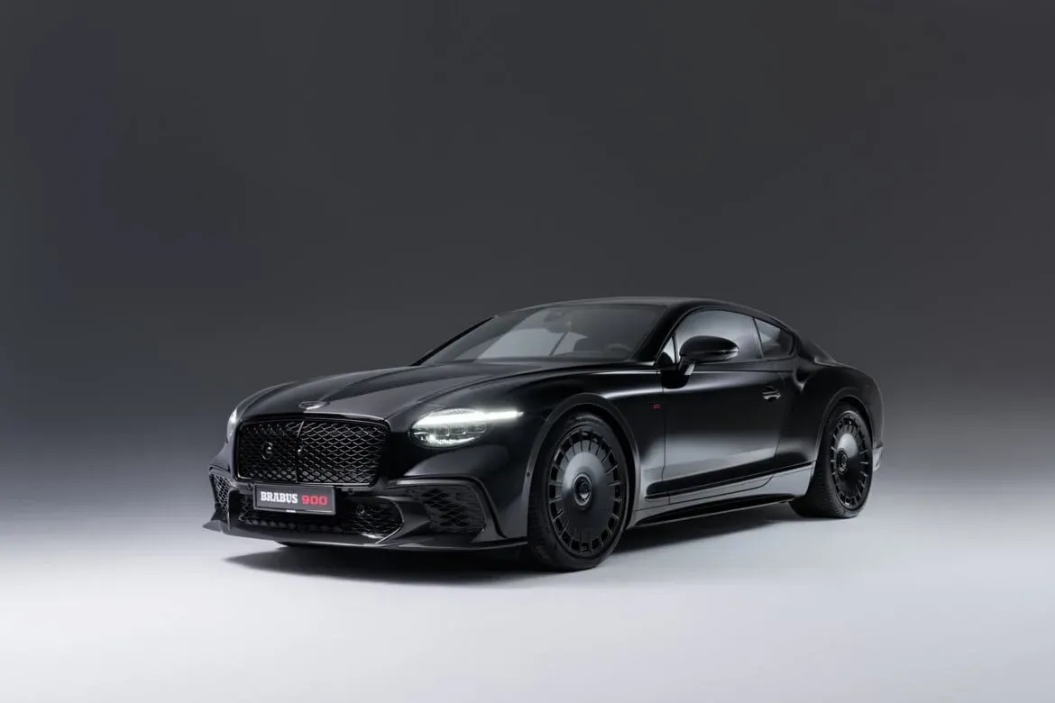 BRABUS 900 SUPERBLACK
