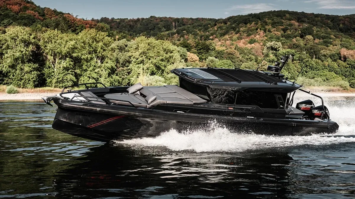 Brabus Shadow 1000 XC in 850 XC: Ko nemški tuner ustvari navtični zverini z 1.000 KM