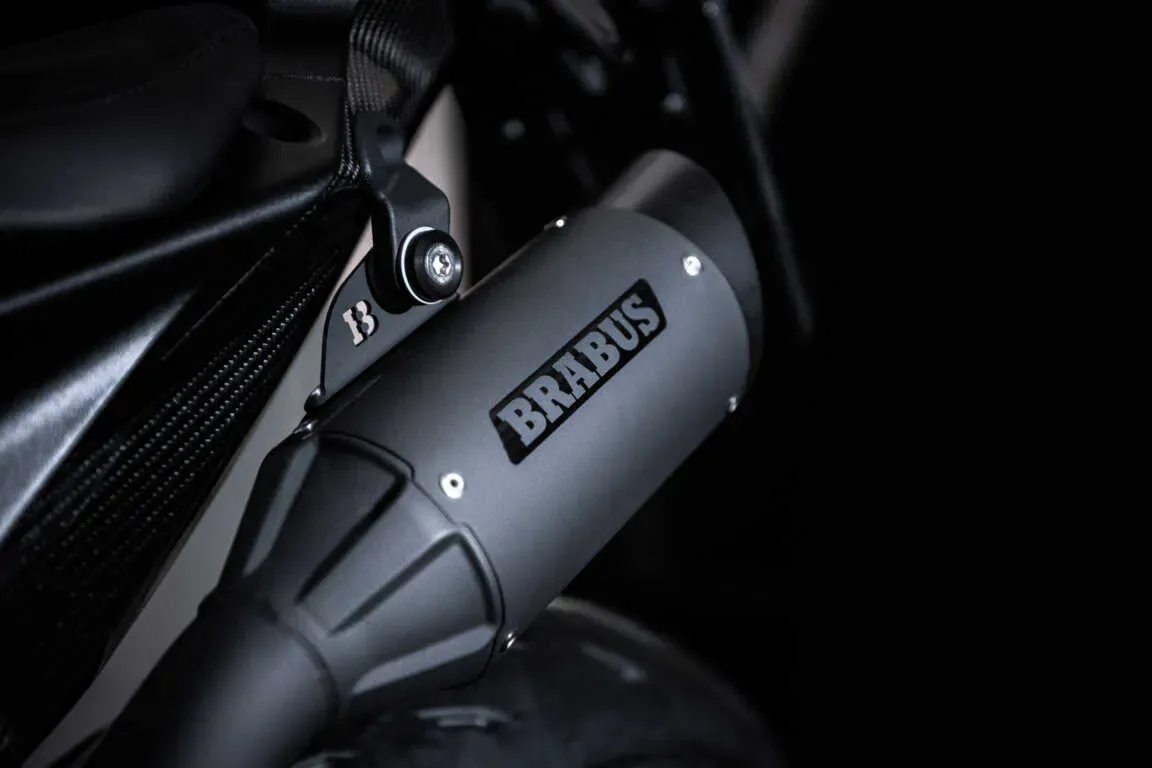 BRABUS x KTM 1400 R Signature Edition – luksuzni “hyper-naked” za cenjene kolekcionarje