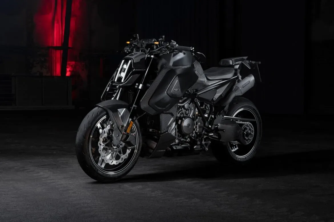 BRABUS x KTM 1400 R Signature Edition – luksuzni “hyper-naked” za cenjene kolekcionarje