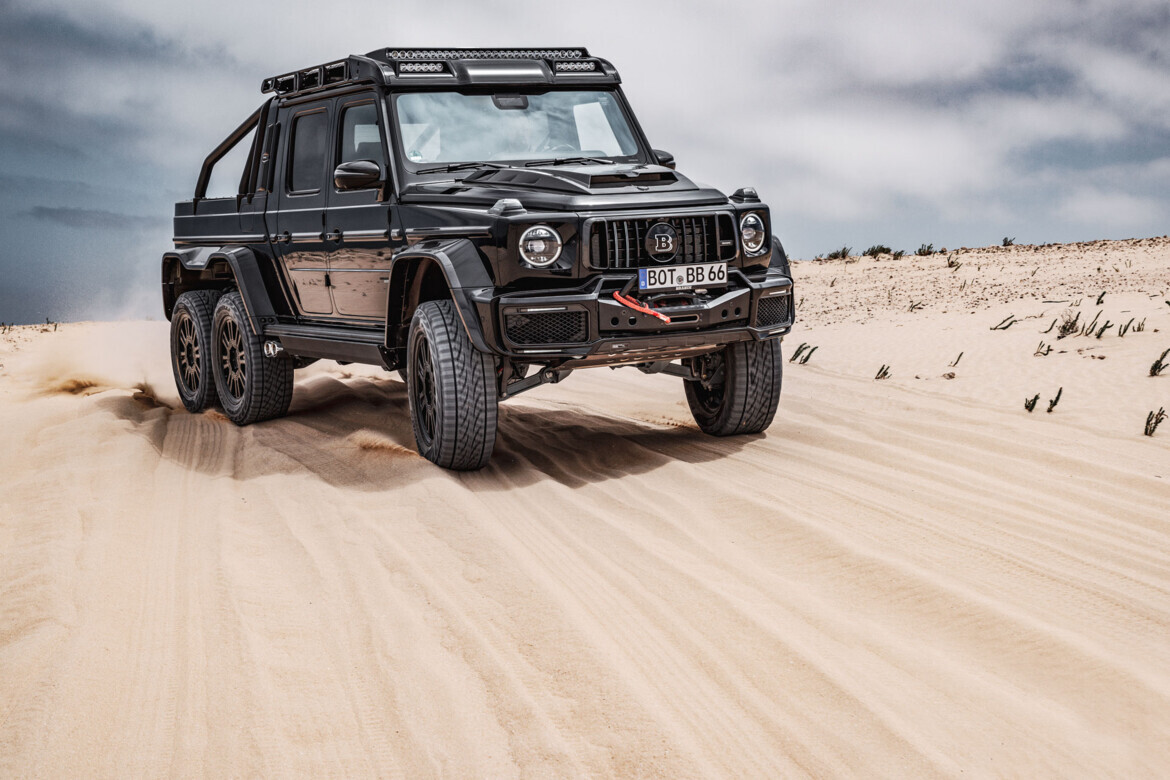 BRABUS XLP 900 6×6 Superblack: Neustavljiva moč in luksuz