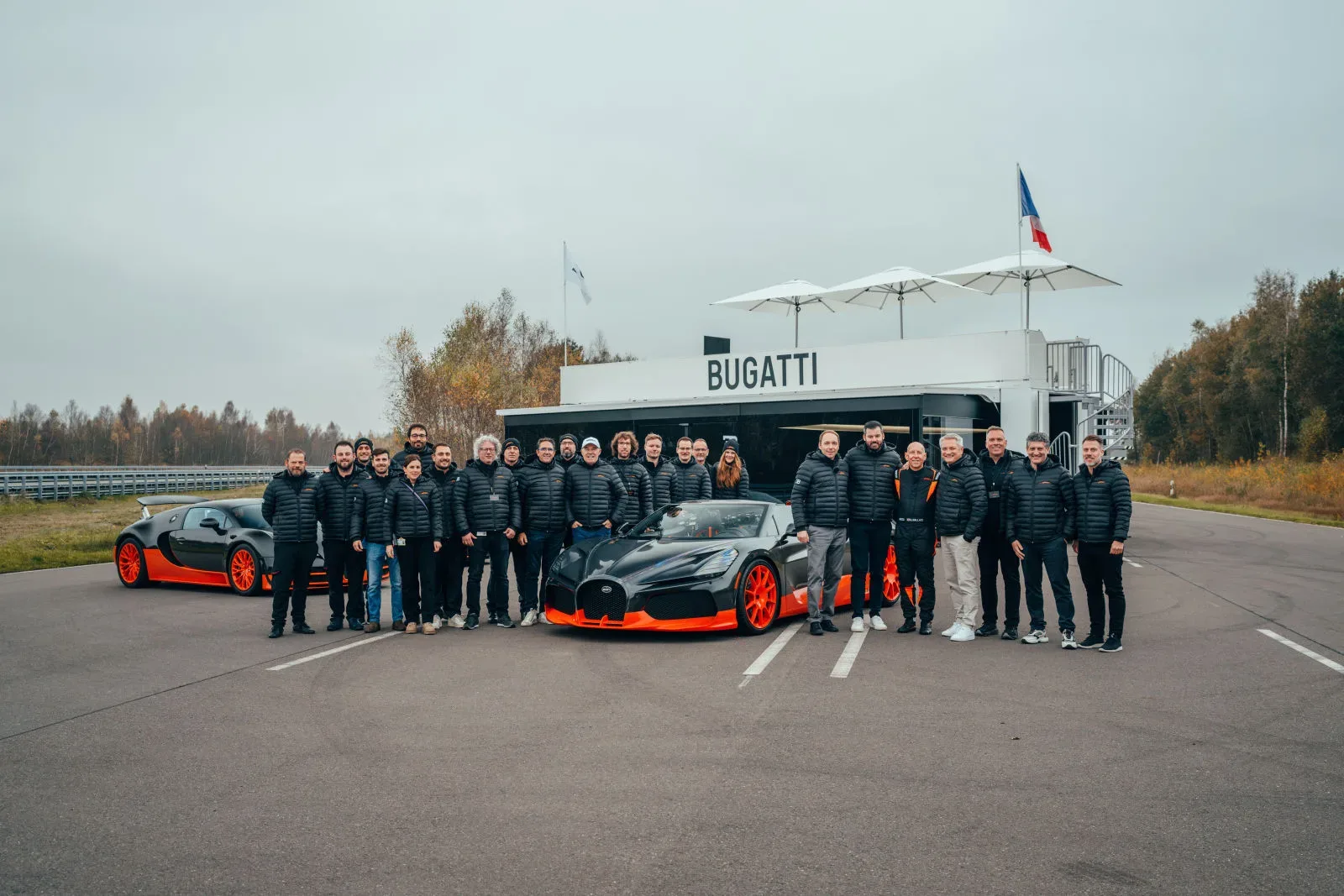 Bugatti Mistral: Najhitrejša kabrio pošast na svetu – hitrejša od Bugattijevega lastnega ega