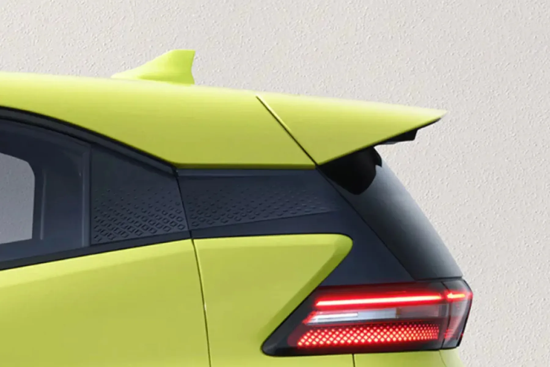 BYD Dolphin Surf: Najboljši mali električni avto 2025, ki mu oprostiš tudi to ime
