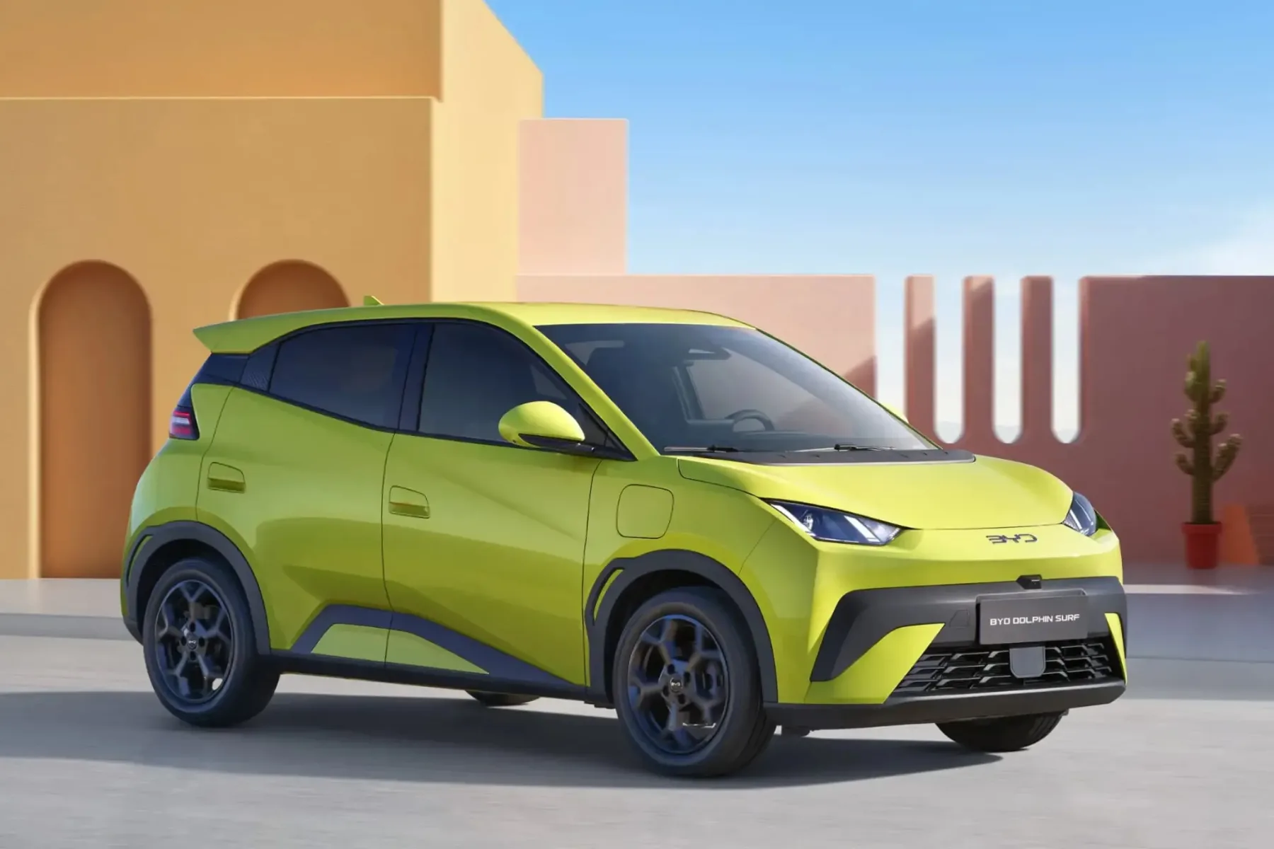 BYD Dolphin Surf: Najboljši mali električni avto 2025, ki mu oprostiš tudi to ime