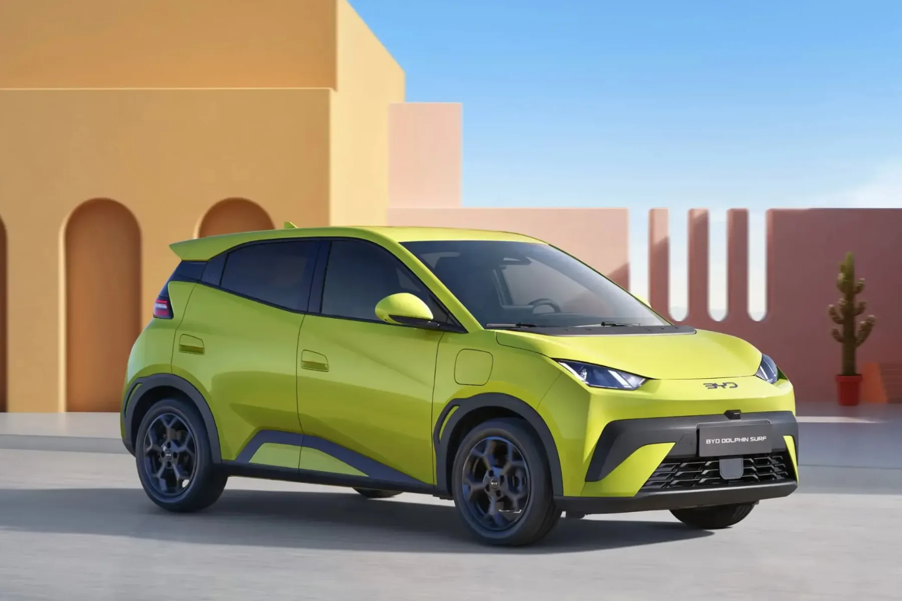BYD Dolphin Surf: Najboljši mali električni avto 2025, ki mu oprostiš tudi to ime