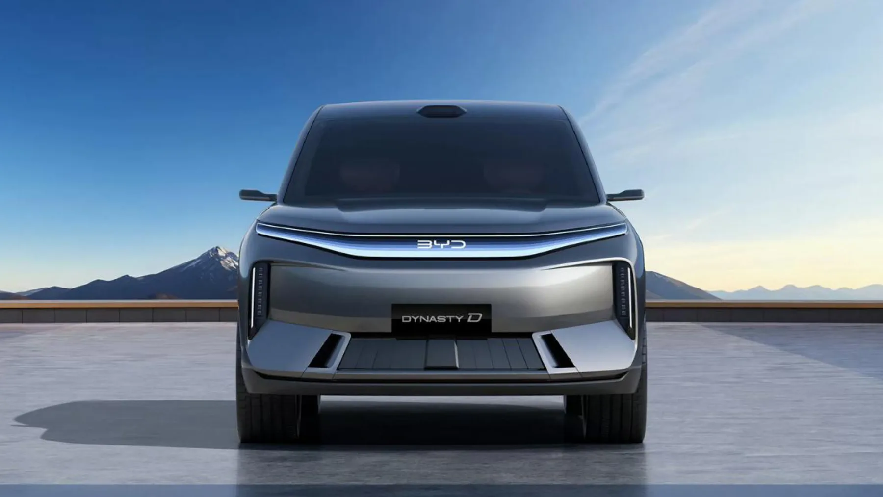 BYD Dynasty D: Kitajski kralj SUV-jev, ki napada Audi Q8 s samomorilskimi vrati