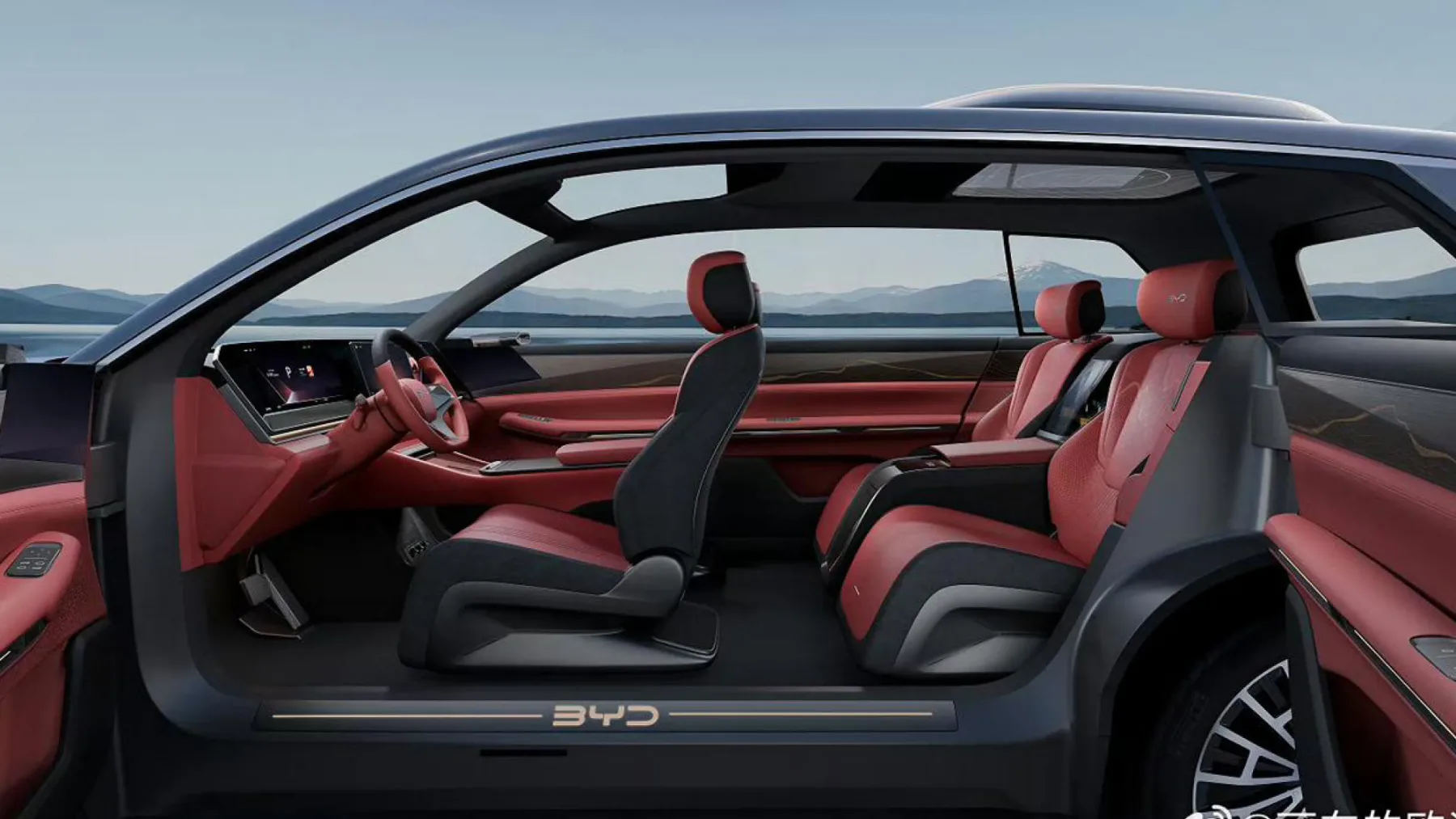 BYD Dynasty D: Kitajski kralj SUV-jev, ki napada Audi Q8 s samomorilskimi vrati