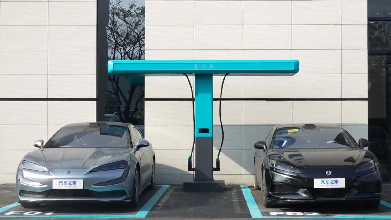 BYD Flash Charger: Kitajski megavatni udar, ki spreminja svet polnjenja električnih vozil