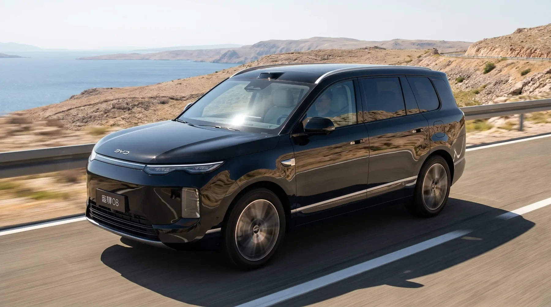 BYD Sealion 08 SUV 2026: Kitajski morski lev s 643 konjskimi silami požira nemške kralje za zajtrk