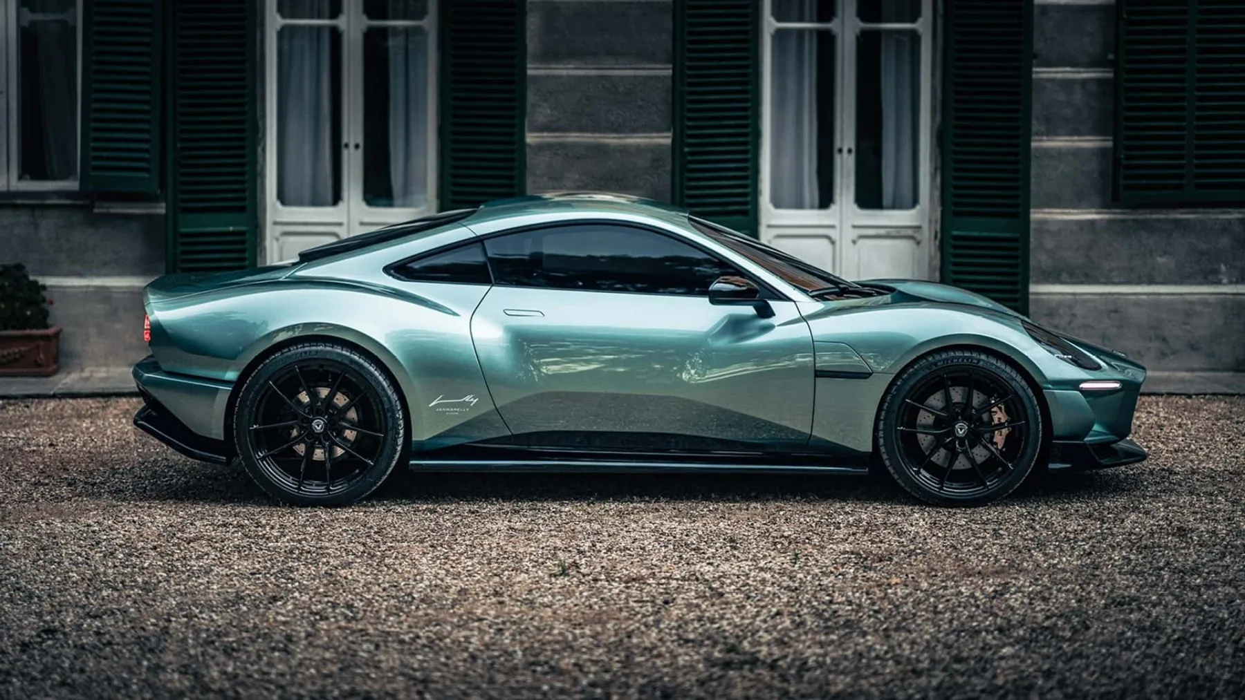 Caterham Project V: električni športni avtomobil s pridihom Yamahine tehnologije