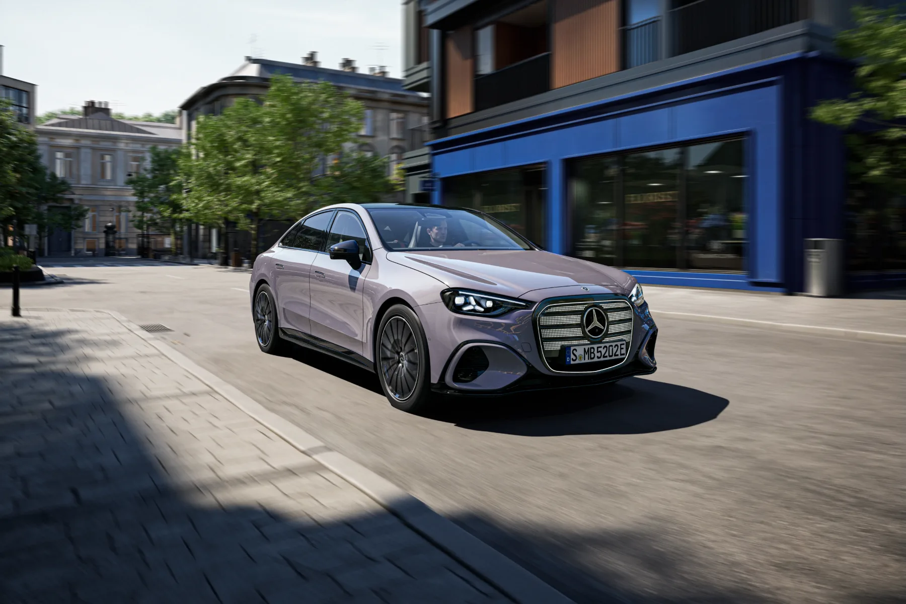 Cena za novi električni Mercedes-Benz razred C: cena kot BMW serija 5 – bo Stuttgart prepričal kupce, da je C-razred spet razred zase?