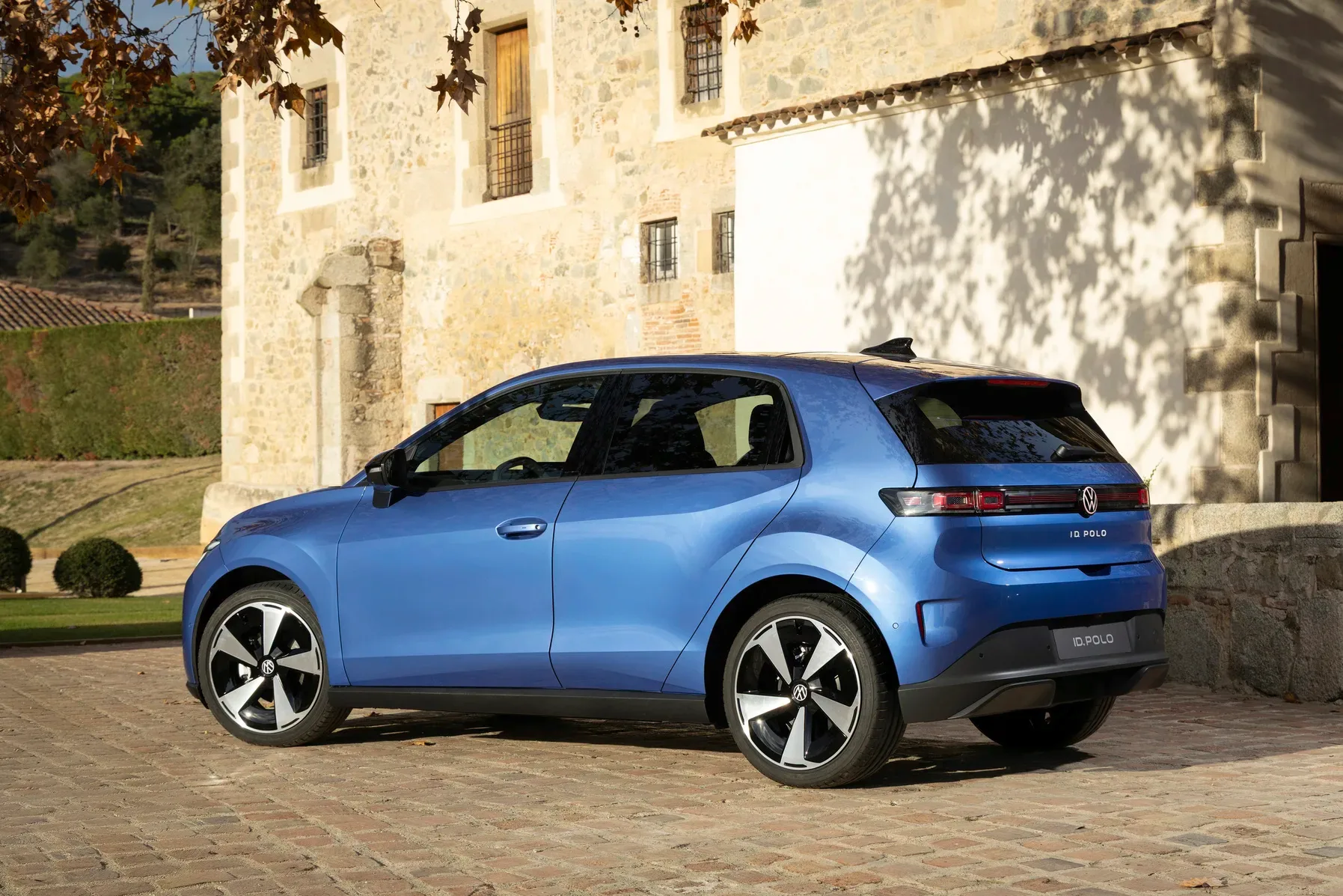 Cena za novi Volkswagen ID. Polo: električni mestni junak, ki je končno spravil baterijo v žepe navadnih smrtnikov – že od 24.990 €