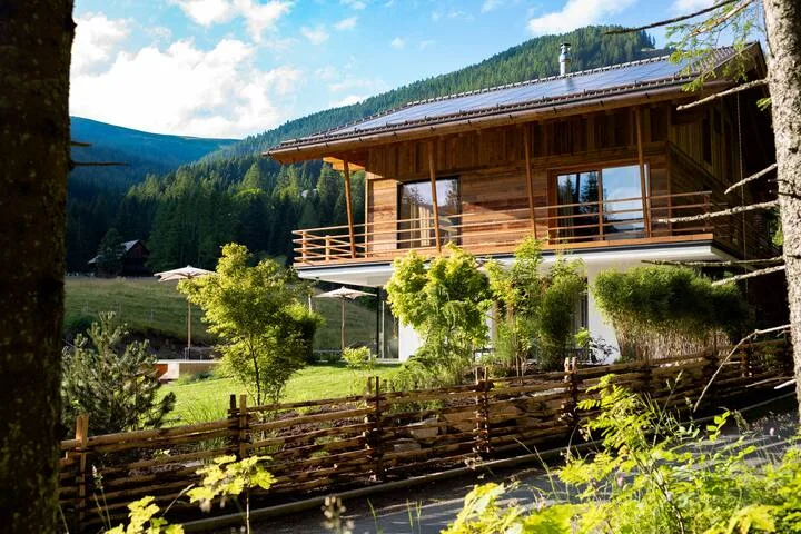 Chalet Falk – luksuzno gorsko zatočišče v osrčju Avstrije