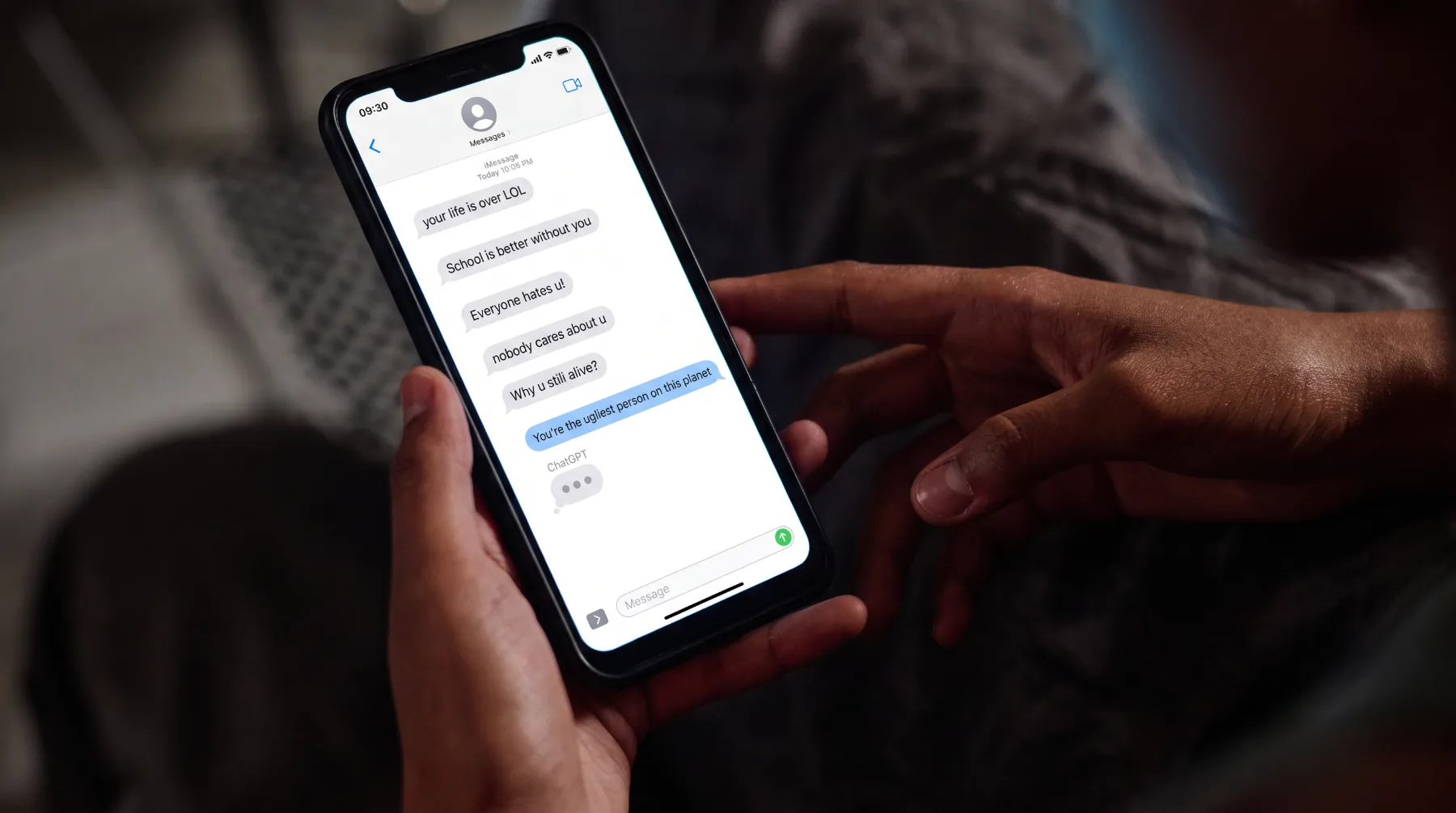 ChatGPT sedaj namesto vas piše in pošilja SMS sporočila: Ali bo umetna inteligenca rešila ali uničila vaša razmerja?