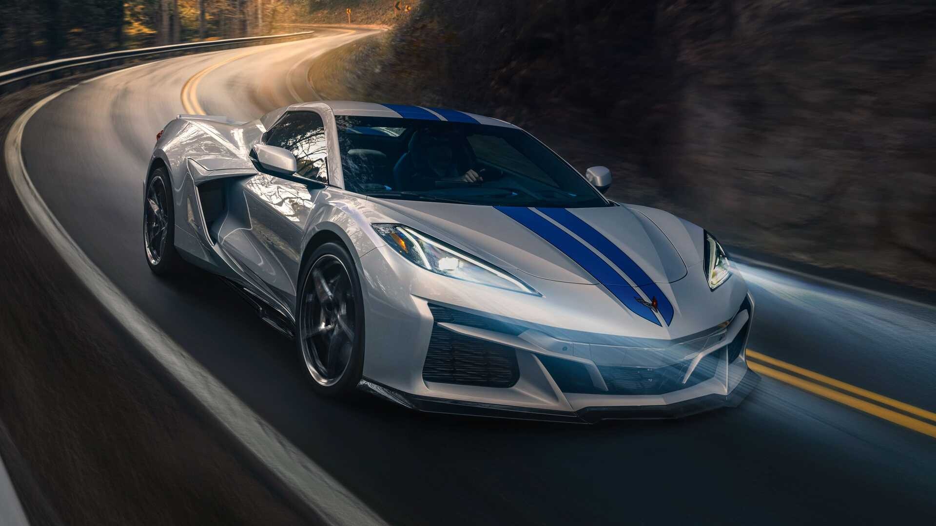 Chevrolet Corvette E-Ray – Chevrolet razkriva prelomni E-Ray – to je elektrificirana prihodnost legendarne Corvette s 665 KM