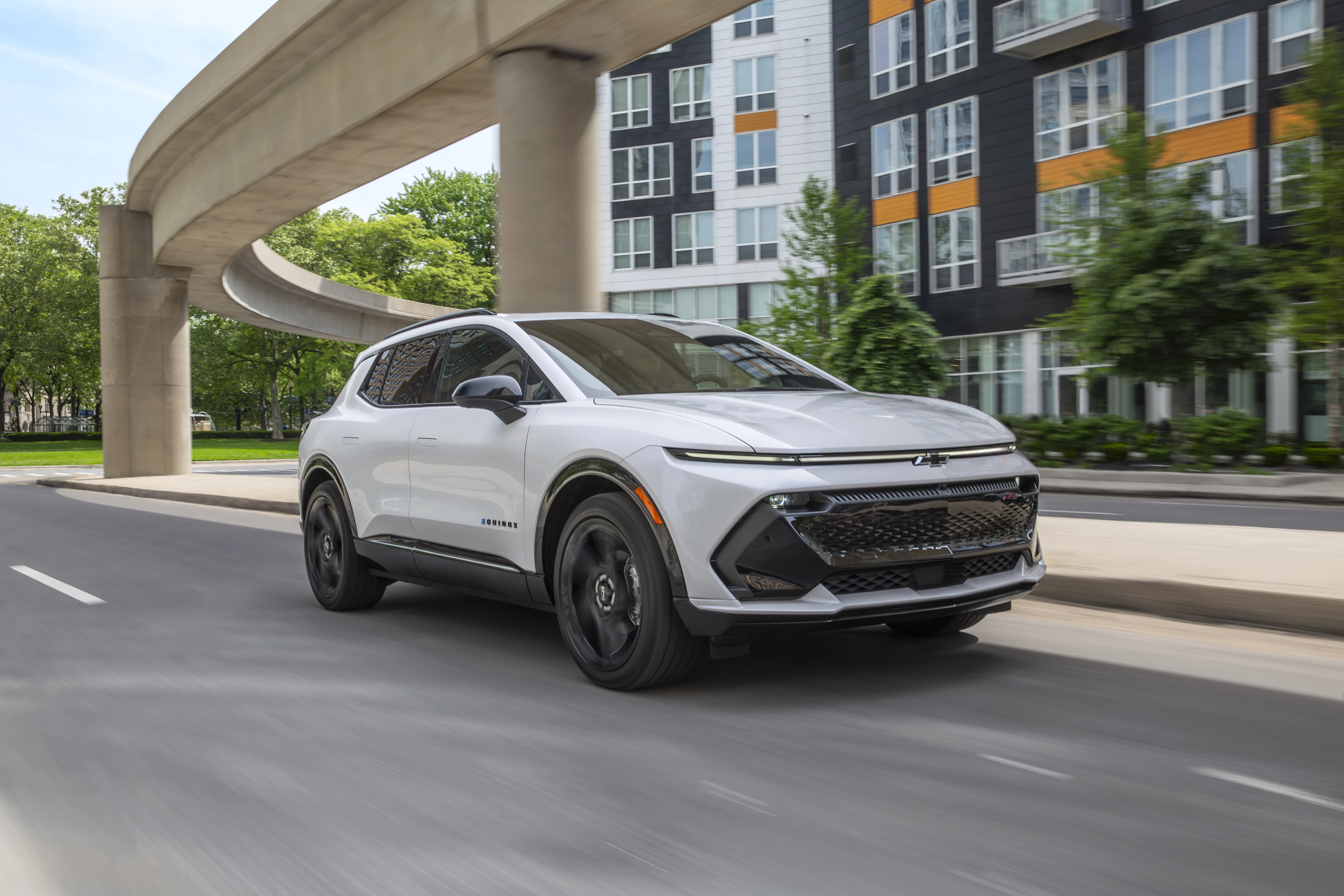 Chevrolet Equinox EV 2024: cenovno zanimiv električni Američan