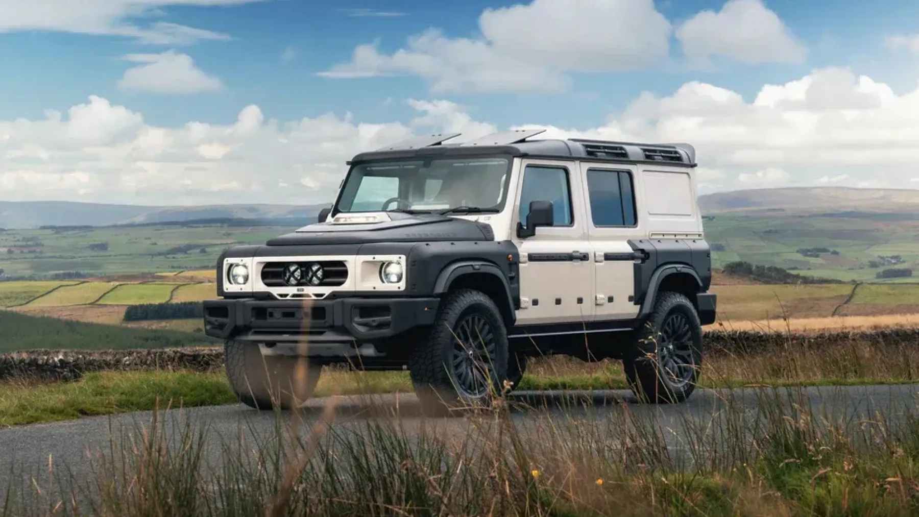 CTC Ineos Grenadier Series II Expedition: ko Land Rover Defender sreča Jamesa Bonda v škornjih