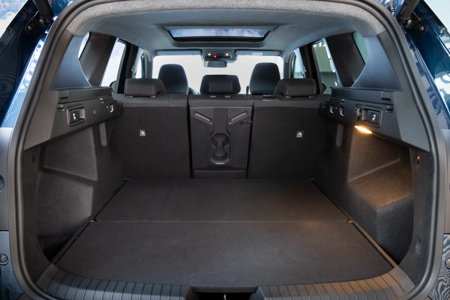 Dacia Bigster 2025: vstop v C-Segment z velikimi ambicijami, a pozor!