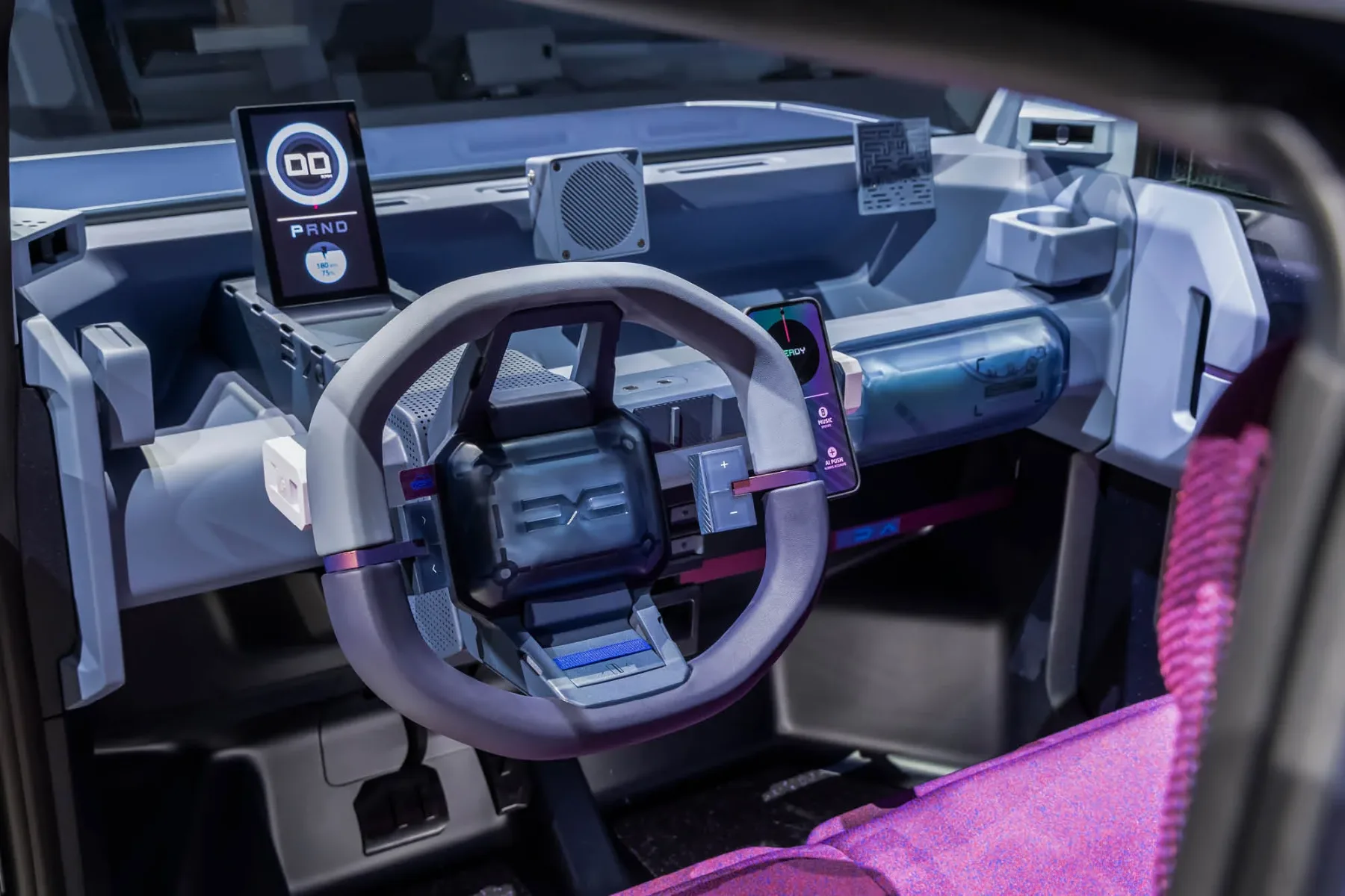 Dacia Hipster: kvadratni električni malček, ki revolucionira mesto z minimalizmom