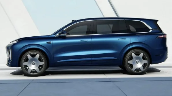 Deepal S09: kitajski SUV, ki meri več kot Land Cruiser in cilja na Volvo XC90 – za 1/2 vašega denarja