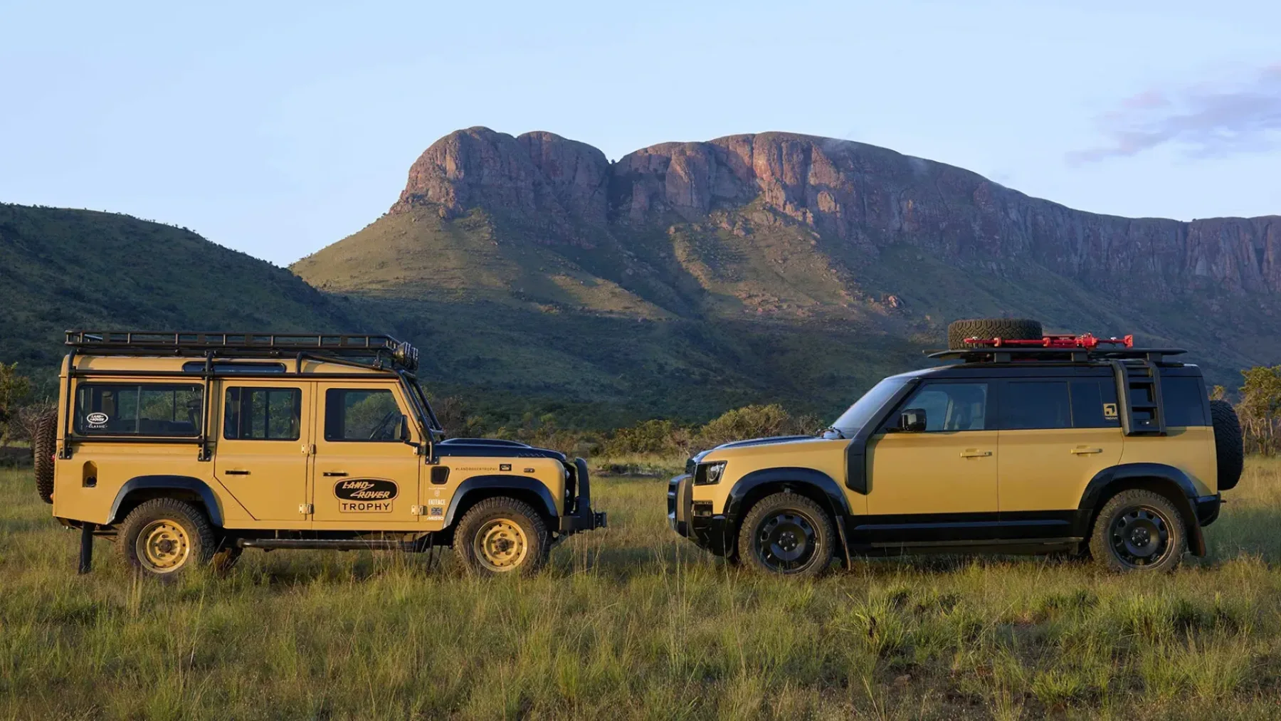 Defender Trophy 2026: Neustavljiva pustolovščina med ekstremi in naravo ter posebno edicijo – Land Rover Defender 110 Trophy Edition