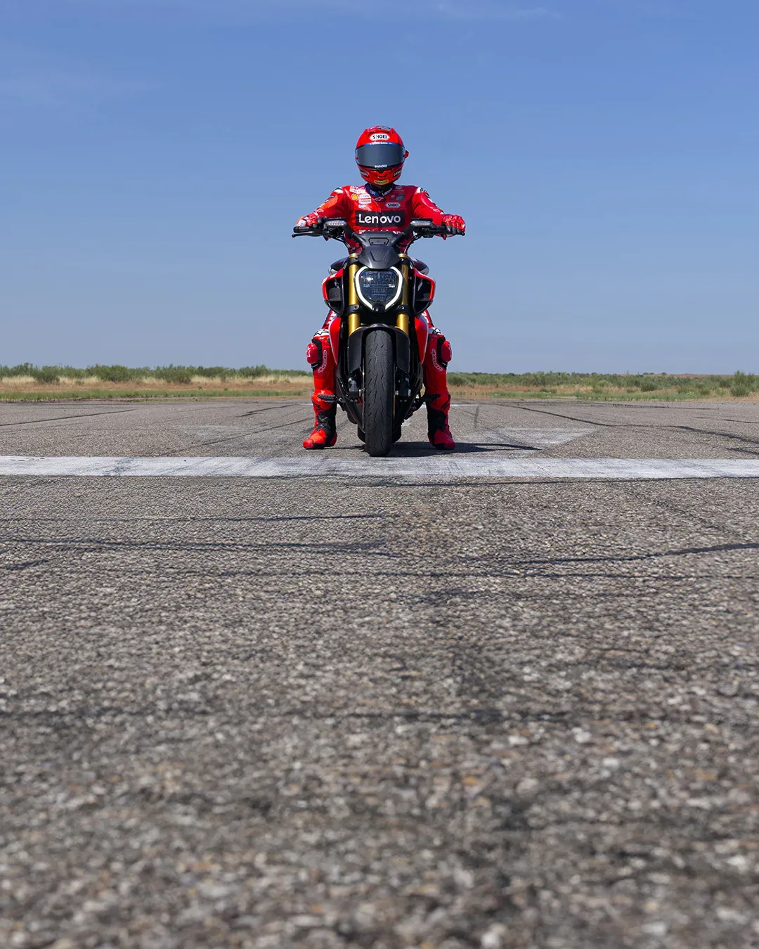 Ducati Diavel V4 RS in Multistrada V4 RS 2026: Ko asfalt postane tvoj oder