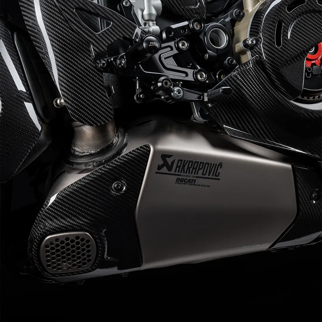 Ducati Panigale V4 Lamborghini – karbonska furija, ki presega meje domišljije
