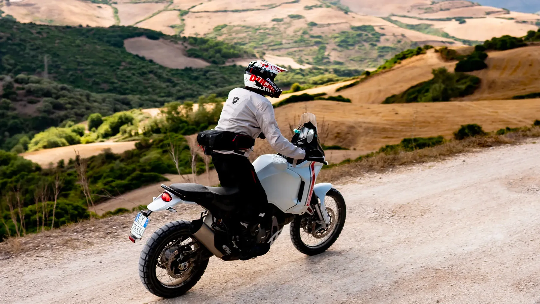 EICMA 2025: Milano znova diha bencin, to je +10 TOP novosti za adrenalin in eleganco