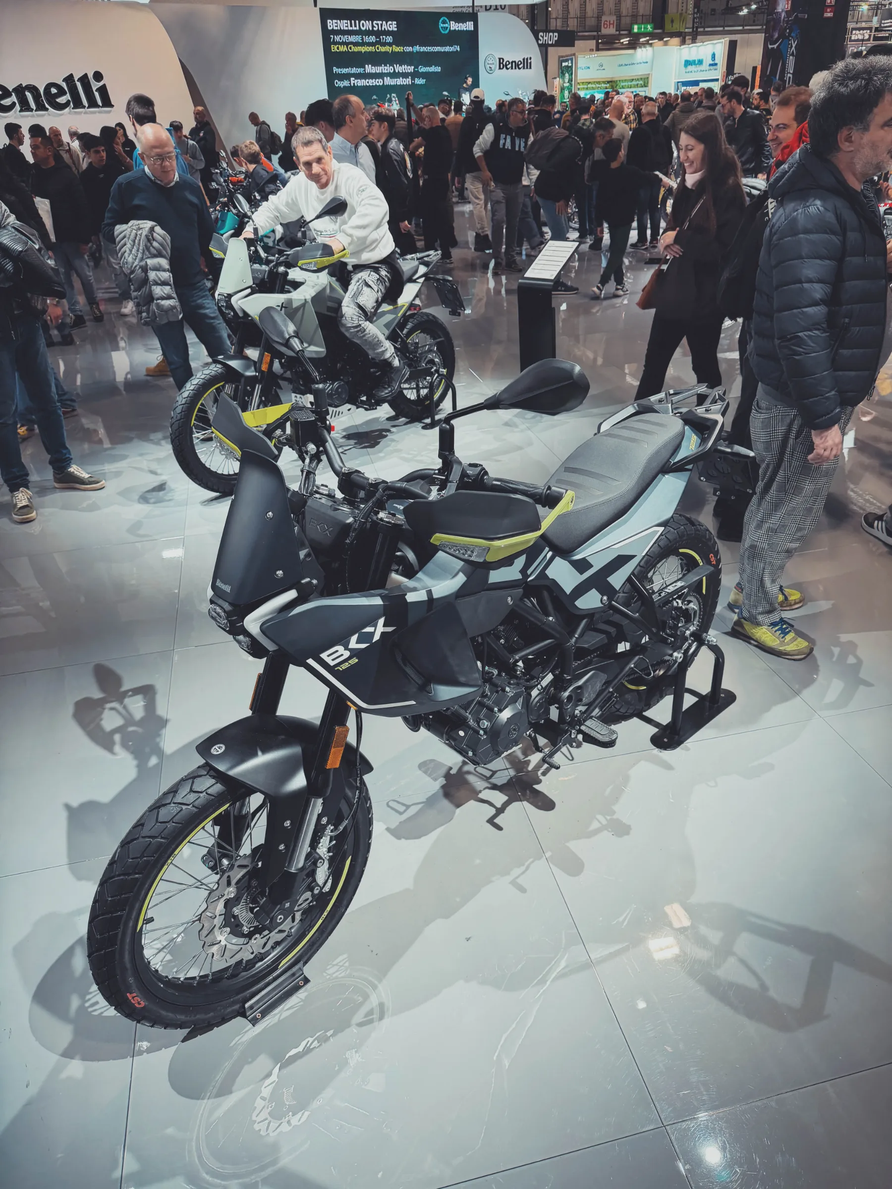 EICMA 2025: Milano znova diha bencin, to je +10 TOP novosti za adrenalin in eleganco