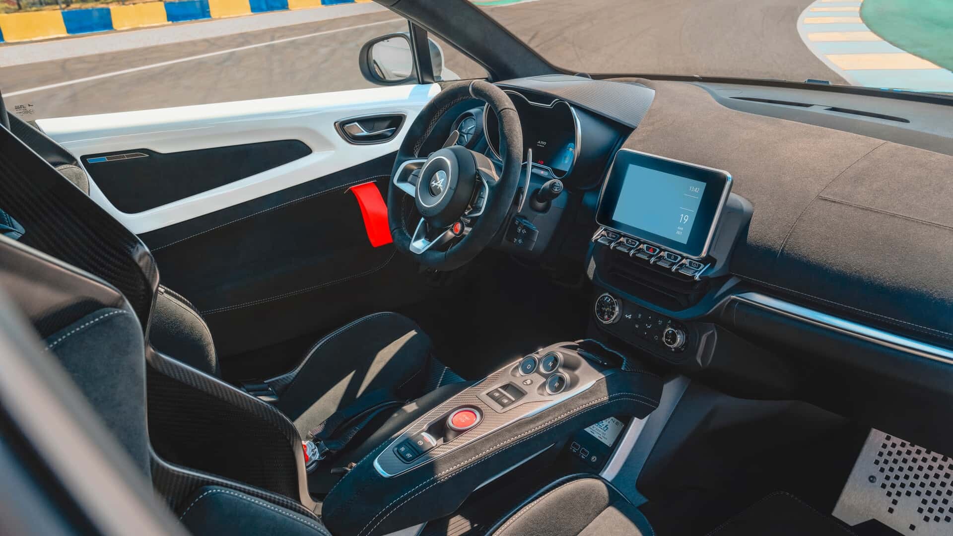 Ekstravaganca in hitrost: Alpine A110 R Le Mans Edition v omejeni seriji 100 “kosov” le za zbiratelje