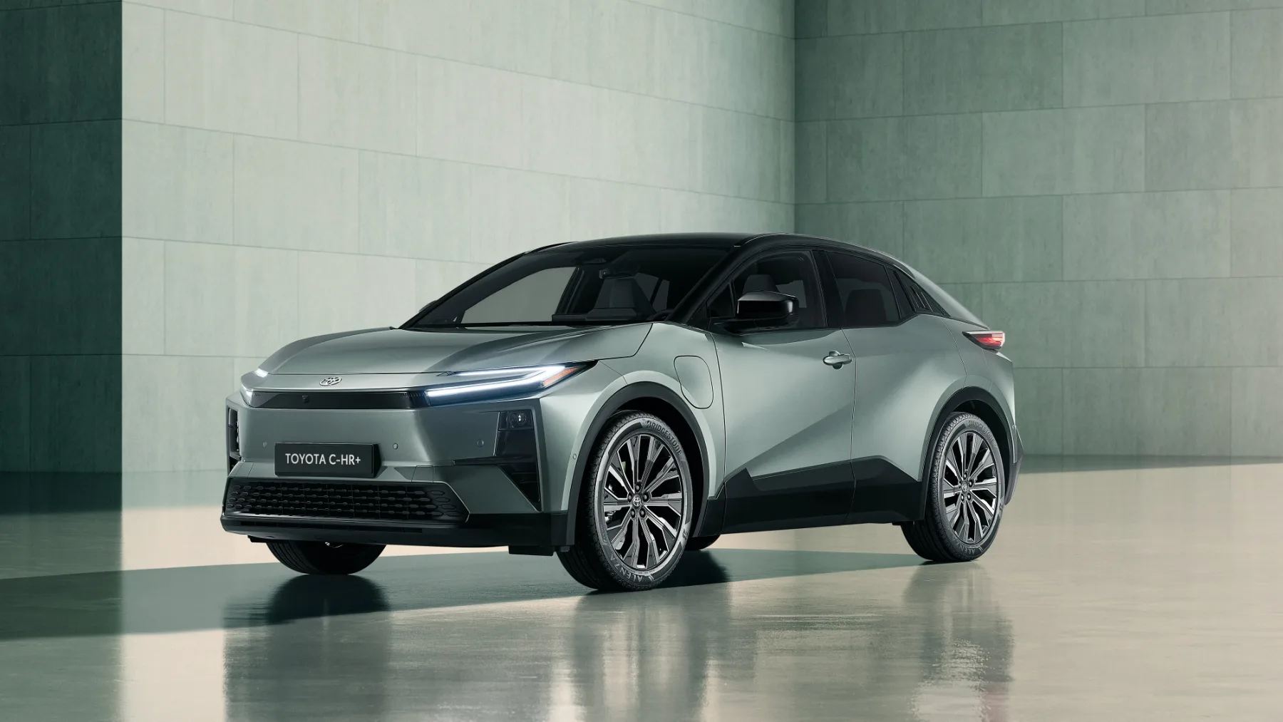 Električna Toyota C-HR+: bo to pravi električni šok za Toyota kupce?